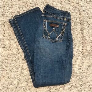 Wrangler Women's Classic Blue Boot Cut Jeans